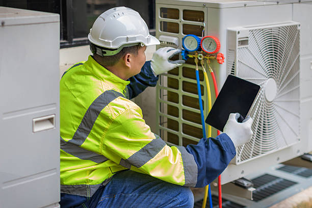 Professional Ac Installation technician working in Bridgewater, MA